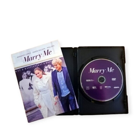 Marry Me 2022 DVD Jennifer Lopez Owen Wilson Maluma Romantic Comedy Movie - Picture 2 of 4